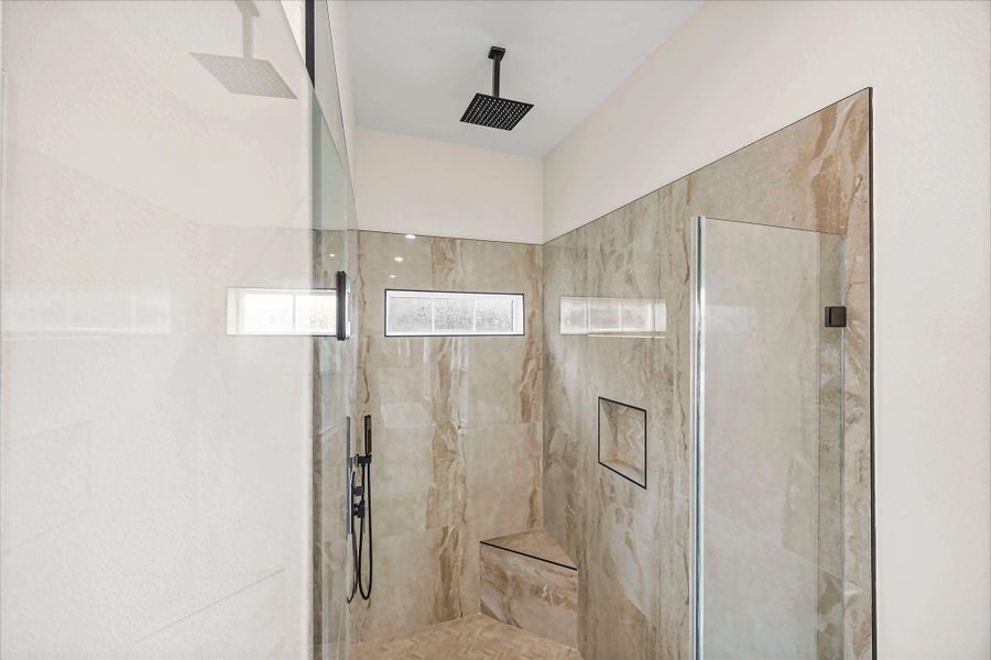 Image 36 of a home in .