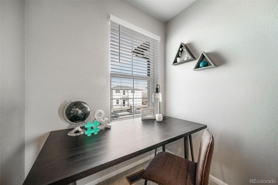 Furnished interior view inside a new home in , Aurora (Image 23).