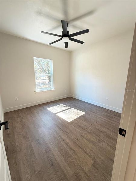 Spacious, unfurnished interior of a new home in , Newberry (Image 31).