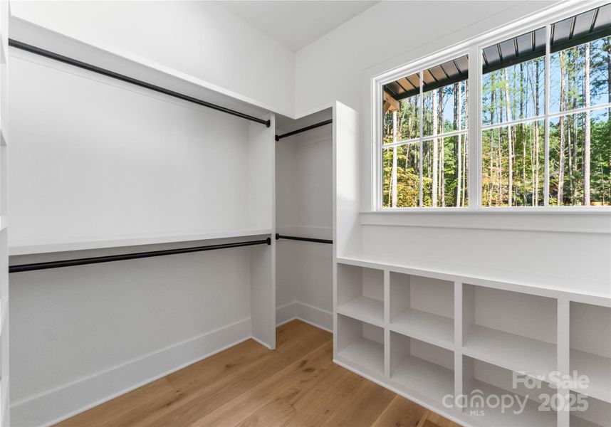 Image 45 of a home in .