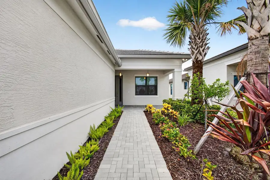 VALENCIA PARC 12408 SW Briny Bay Drive