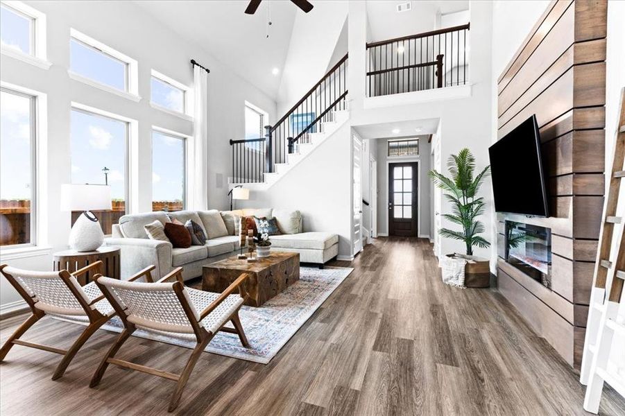 Furnished interior view inside a new home in Avondale, Fate (Image 14).