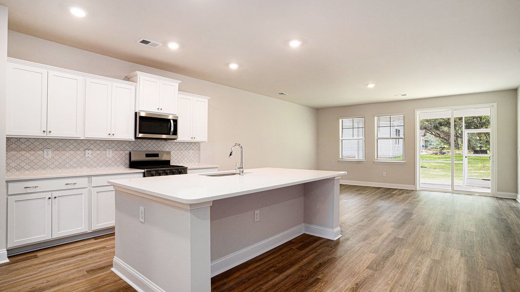Furnished interior view inside a new home in Shell Pointe, Gilbert (Image 4). Furnished interior view inside a new home in Shell Pointe, Gilbert (Image 4).