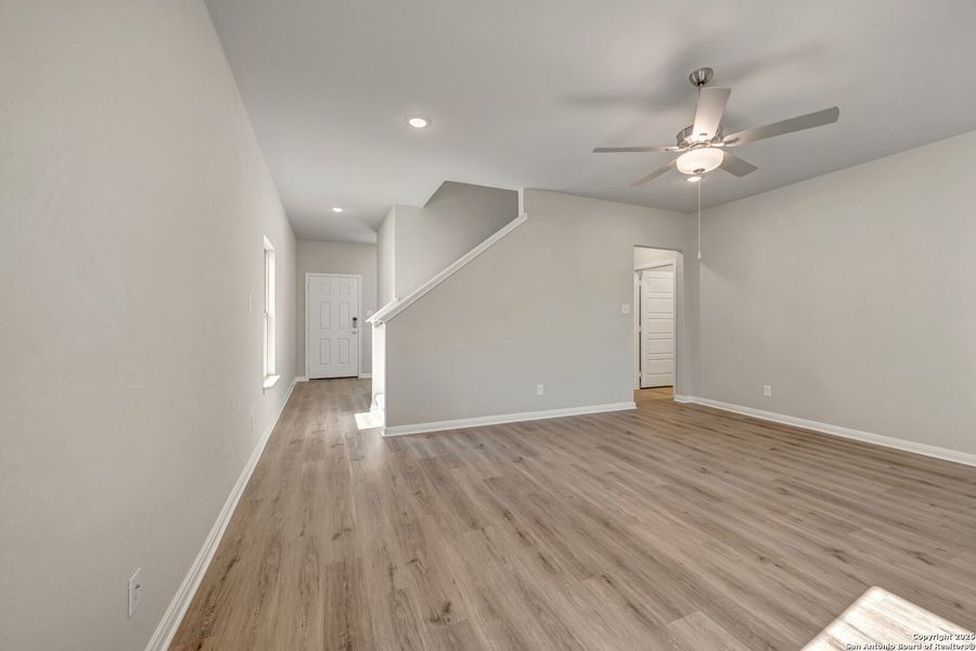 Spacious, unfurnished interior of a new home in Park Place, New Braunfels (Image 21).