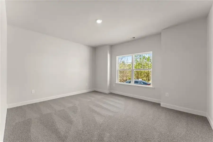 Representative unfurnished interior of a home built from the 1709 by Adams Homes in Ham Farm, La Grange (Image 19).