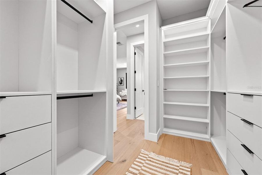 Furnished interior view inside a new home in College Park, Orlando (Image 18).