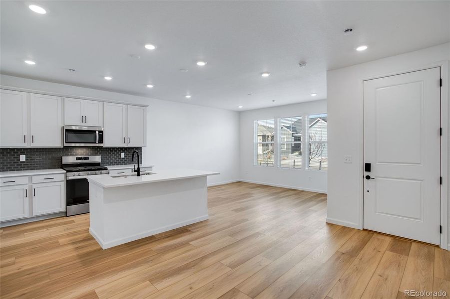 Furnished interior view inside a new home in Westside Crossing Townhomes, Berthoud (Image 9).