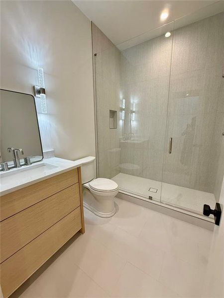 Furnished interior view inside a new home in , Sandy Springs (Image 10).