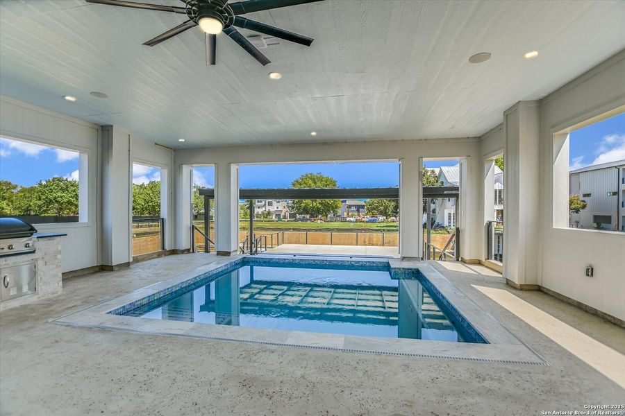 Exterior details and patio area of a home in , Kingsland (Image 30).