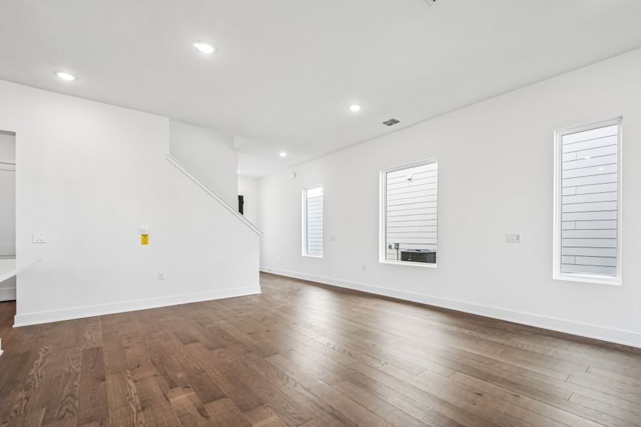 Spacious, unfurnished interior of a new home in Novel, Austin (Image 16). Spacious, unfurnished interior of a new home in Novel, Austin (Image 16).