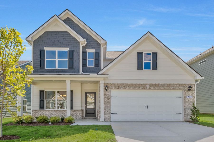 Front exterior of a home in the Stratford Station community, located in Lebanon, TN (Image 21).