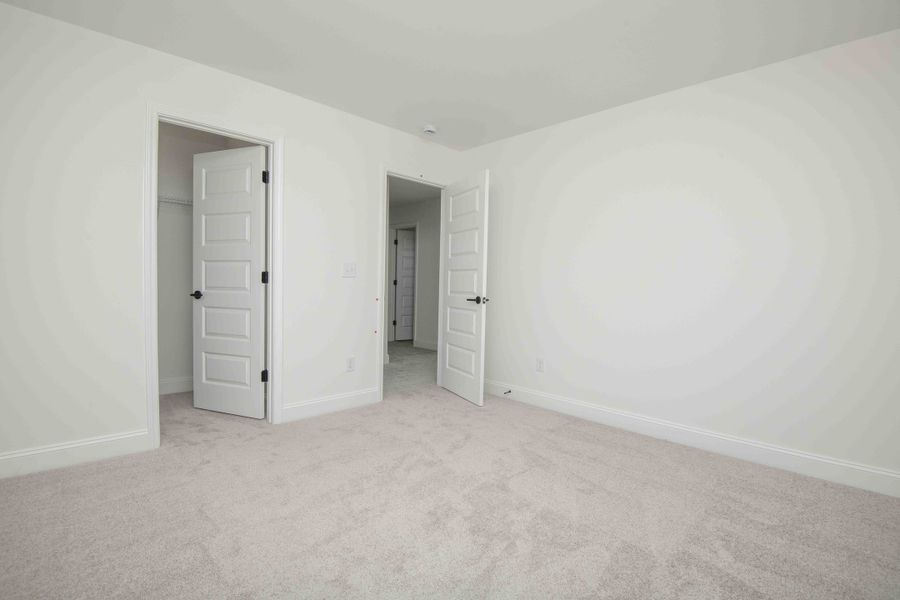 *Photo of example home. Selections and finishes may vary. *Photo of example home. Selections and finishes may vary.