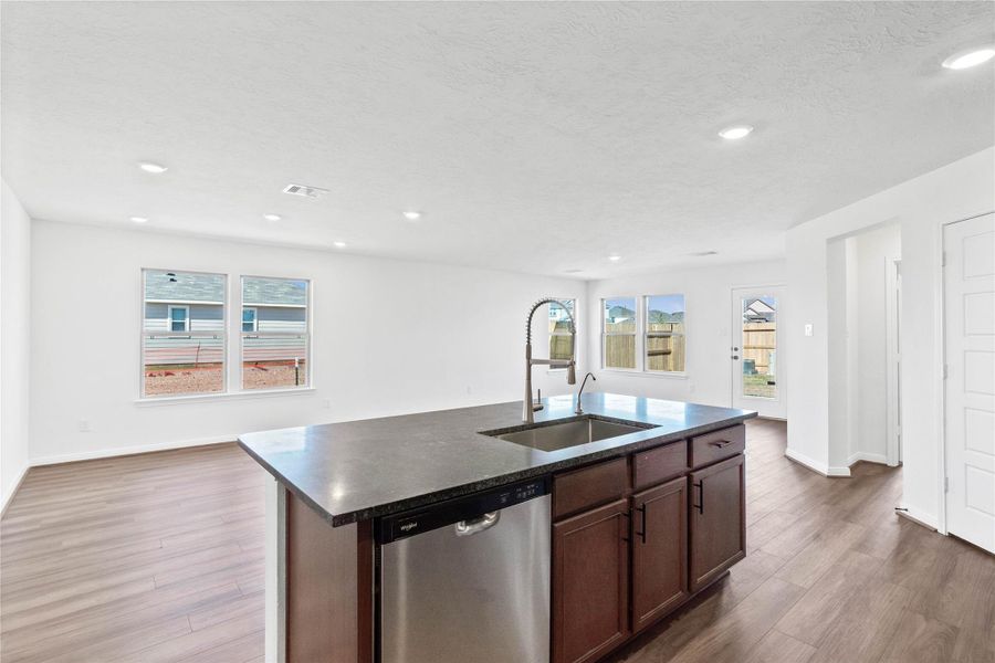 Furnished interior view inside a new home in Olympia Falls, Fresno (Image 6). Furnished interior view inside a new home in Olympia Falls, Fresno (Image 6).