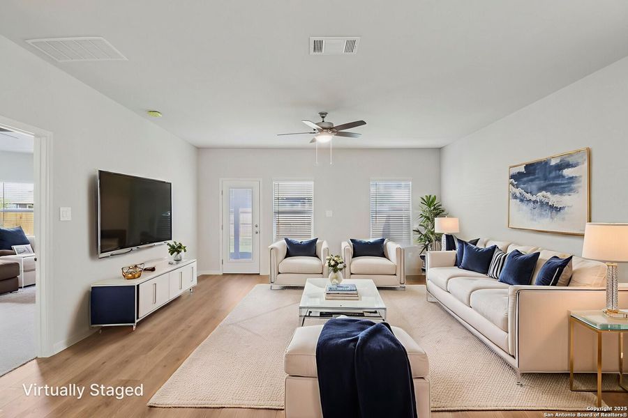 Furnished interior view inside a new home in Estancia Ranch - Premier Series, San Antonio (Image 9). Furnished interior view inside a new home in Estancia Ranch - Premier Series, San Antonio (Image 9).