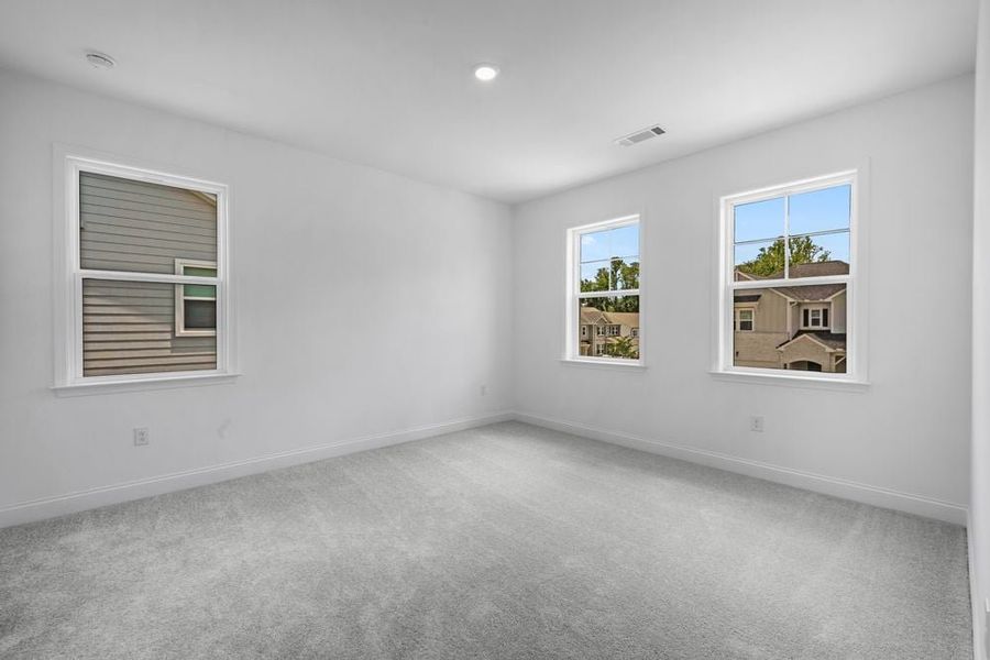 Spacious, unfurnished interior of a new home in Reserve at Hickory Walk, Kennesaw (Image 19). Spacious, unfurnished interior of a new home in Reserve at Hickory Walk, Kennesaw (Image 19).