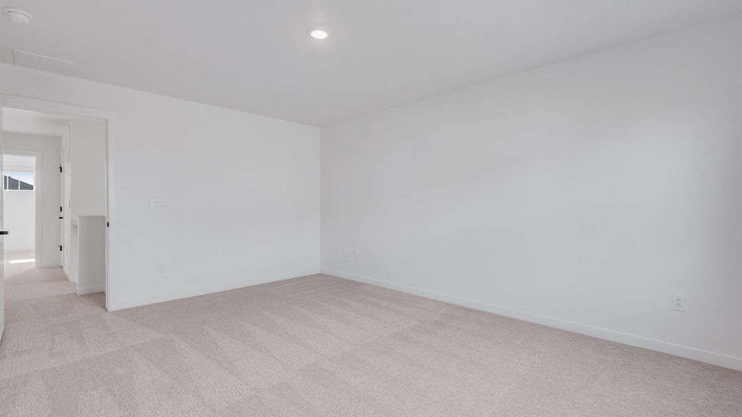 Spacious, unfurnished interior of a new home in Trails at Crowfoot, Parker (Image 19). Spacious, unfurnished interior of a new home in Trails at Crowfoot, Parker (Image 19).