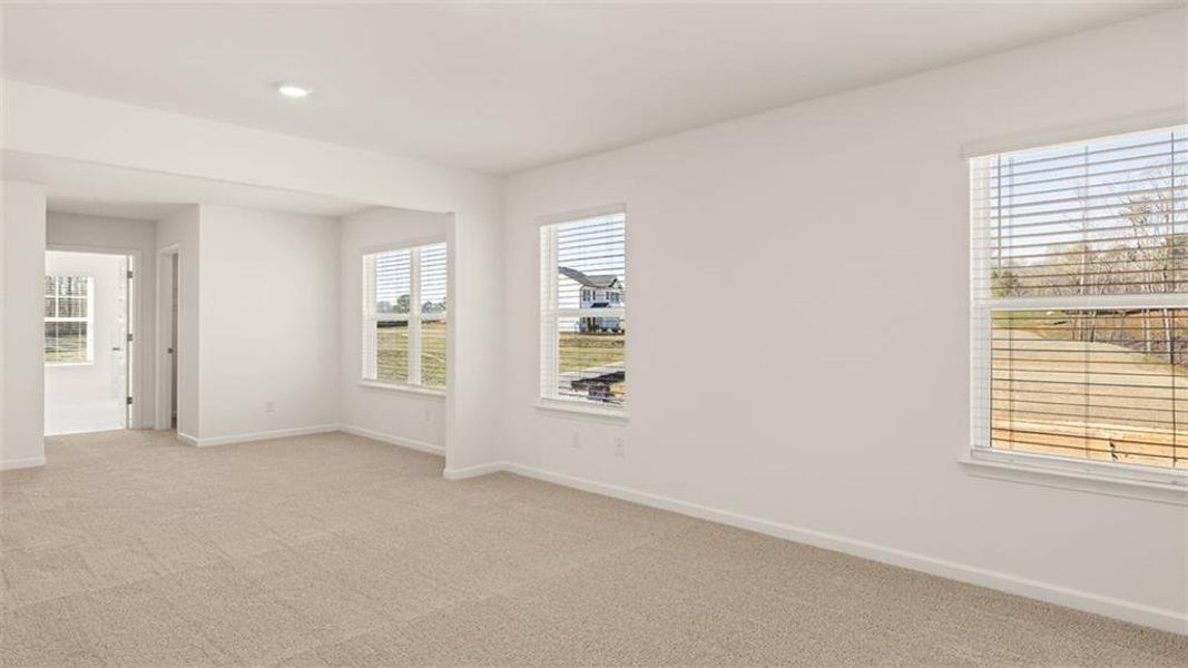 Spacious, unfurnished interior of a new home in Brooks Station, Dacula (Image 77).