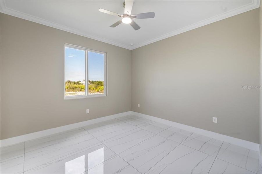 Spacious, unfurnished interior of a new home in , Lehigh Acres (Image 21).