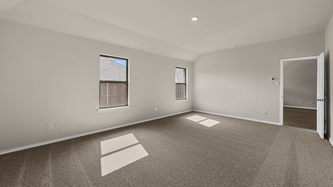 Spacious, unfurnished interior of a new home in Crane Crossing, Crandall (Image 17).