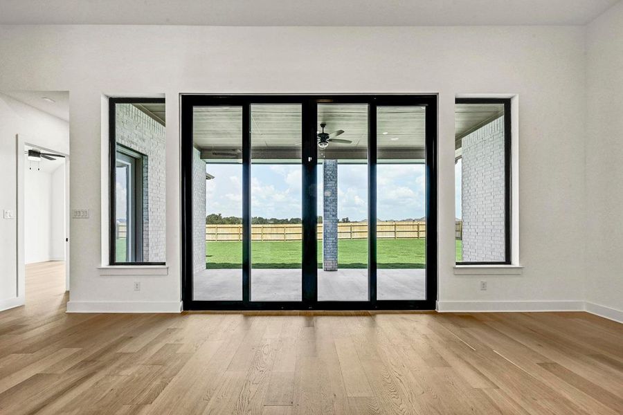 Spacious, unfurnished interior of a new home in Santa Rita Ranch: 90ft. lots, Liberty Hill (Image 16). Spacious, unfurnished interior of a new home in Santa Rita Ranch: 90ft. lots, Liberty Hill (Image 16).