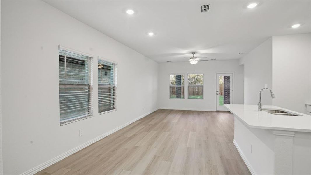 Spacious, unfurnished interior of a new home in Eastridge - Spring Series, McKinney (Image 17). Spacious, unfurnished interior of a new home in Eastridge - Spring Series, McKinney (Image 17).