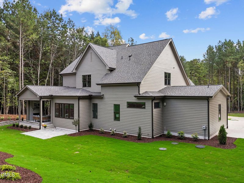 5-web-or-mls-DJI_20251002021450_0365_D_1