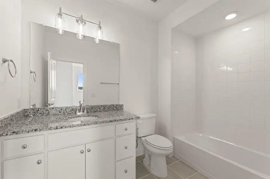 1827 Azalea_2282_Cypress II_2ND Bath