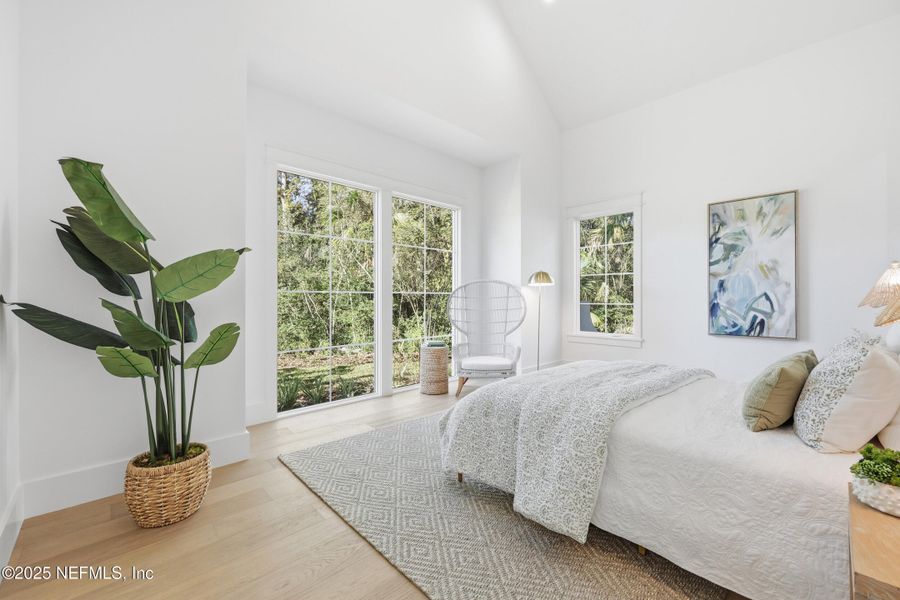 Furnished interior view inside a new home in , Ponte Vedra (Image 84).