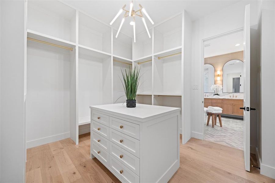 Furnished interior view inside a new home in , Dallas (Image 15).