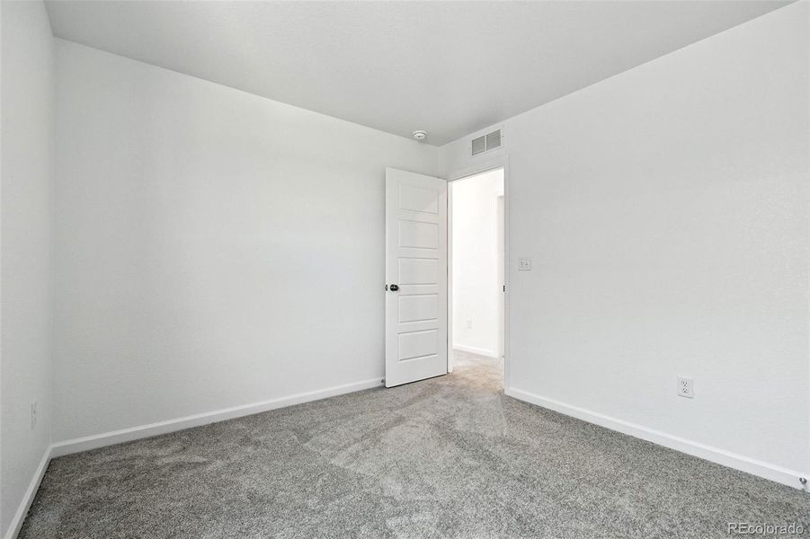 2094 Wagon Wheel ~ Ready Now