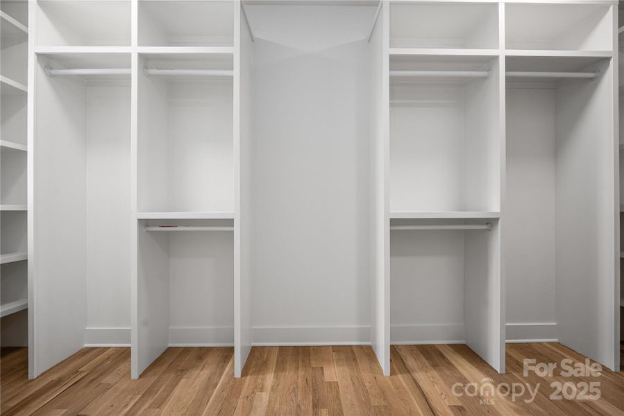 Image 43 of a home in .