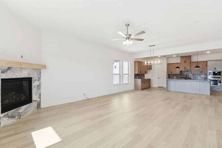 Spacious, unfurnished interior of a new home in Joshua Meadows, Joshua (Image 24).