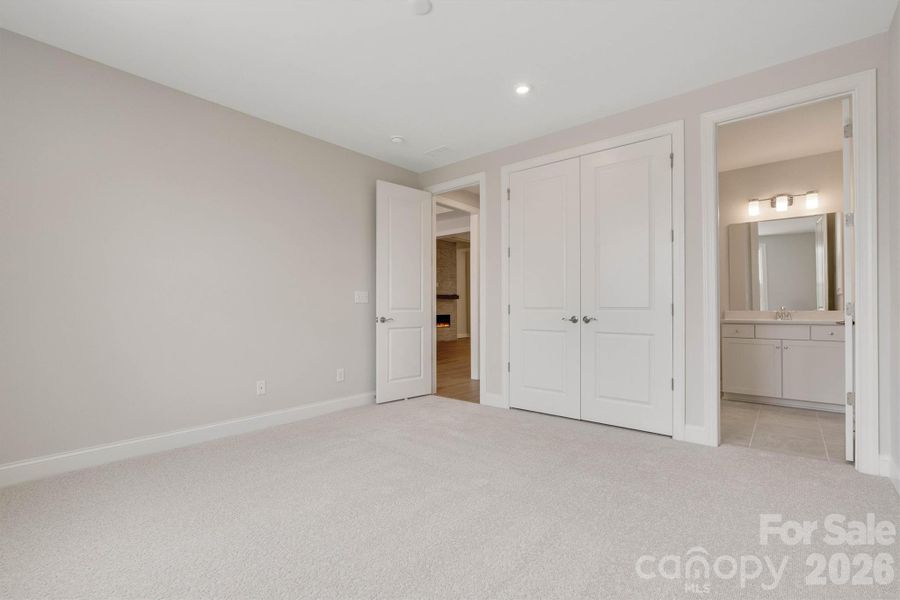 Spacious, unfurnished interior of a new home in , Charlotte (Image 32).