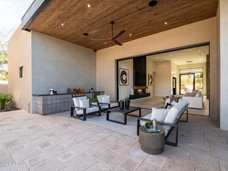 48_p2411418-hdr 48_p2411418-hdr