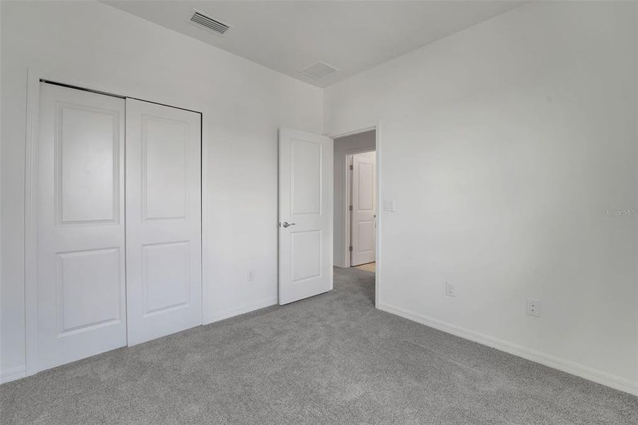 Spacious, unfurnished interior of a new home in Shores at Mirada, San Antonio (Image 25).