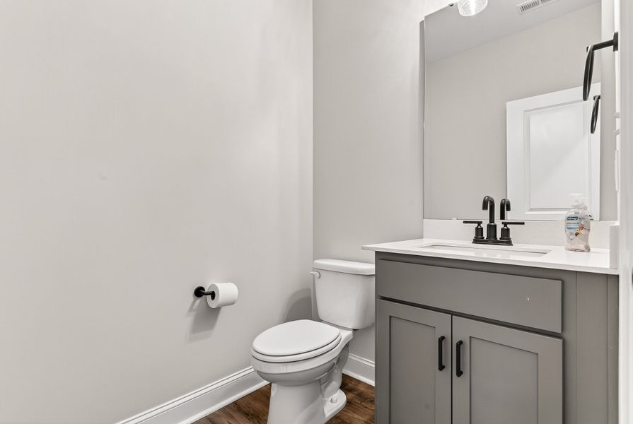 695 Bandon Alley, Cary, NC.  - Slide 48