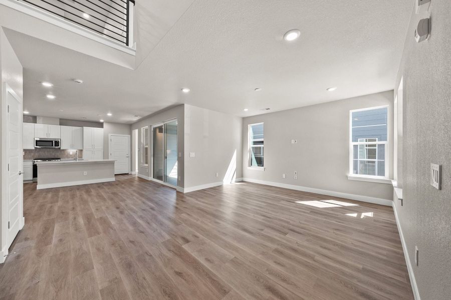 Spacious, unfurnished interior of a new home in Trumark Homes at Sterling Ranch, Littleton (Image 9). Spacious, unfurnished interior of a new home in Trumark Homes at Sterling Ranch, Littleton (Image 9).