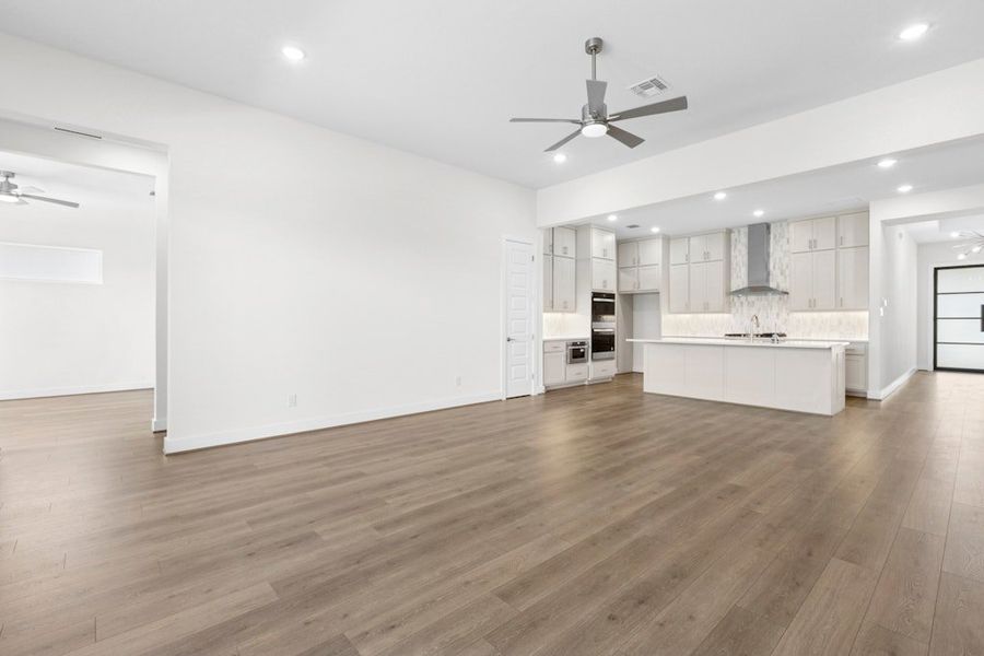 Spacious, unfurnished interior of a new home in Riverstone, Georgetown (Image 24).