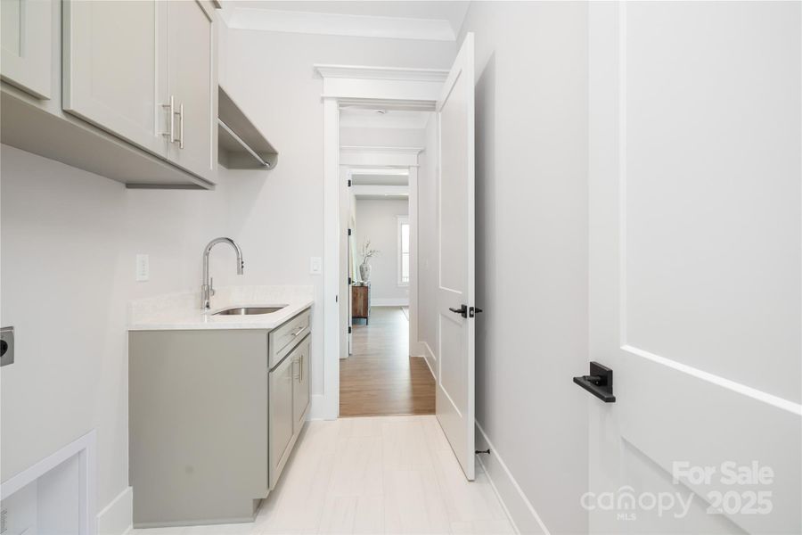 Image 40 of a home in .