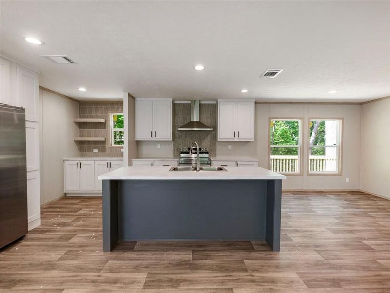 Furnished interior view inside a new home in , Gainesville (Image 5).