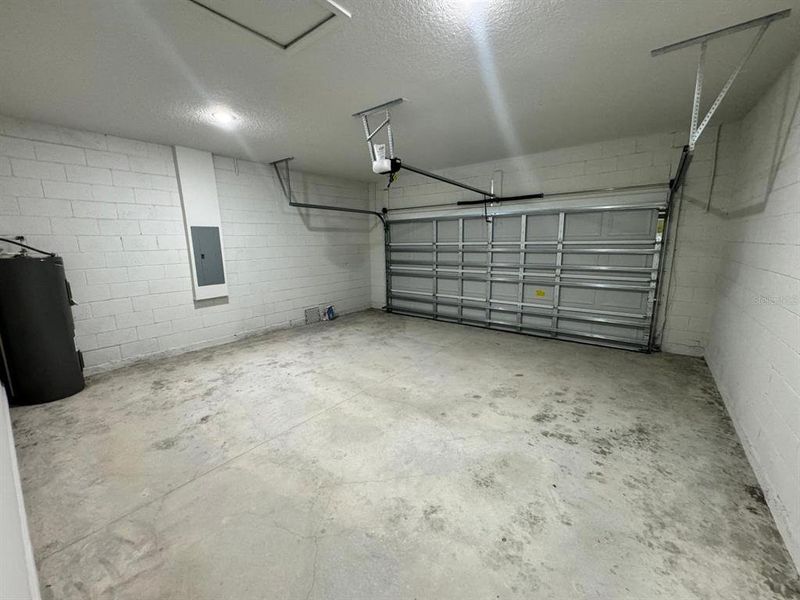 Spacious, unfurnished interior of a new home in , Ocala (Image 20). Spacious, unfurnished interior of a new home in , Ocala (Image 20).