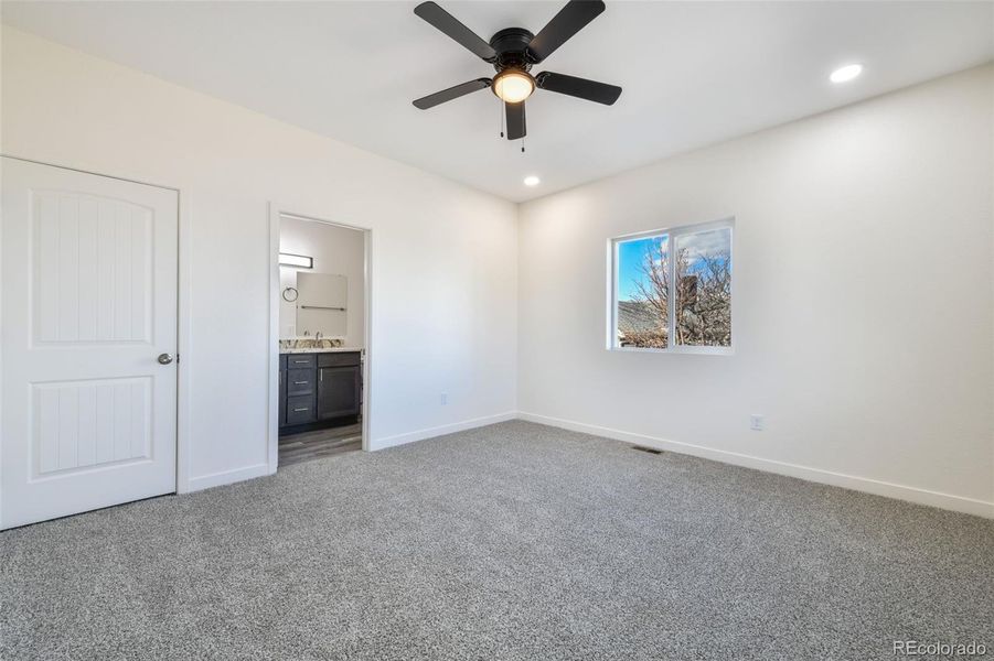Spacious, unfurnished interior of a new home in , Colorado Springs (Image 33).