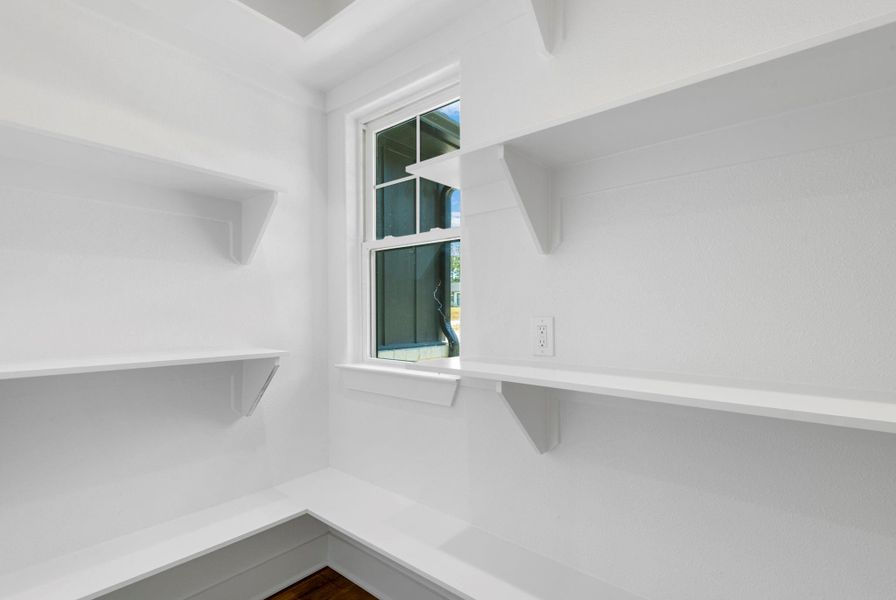 Furnished interior view inside a new home in , Brookeland (Image 8).