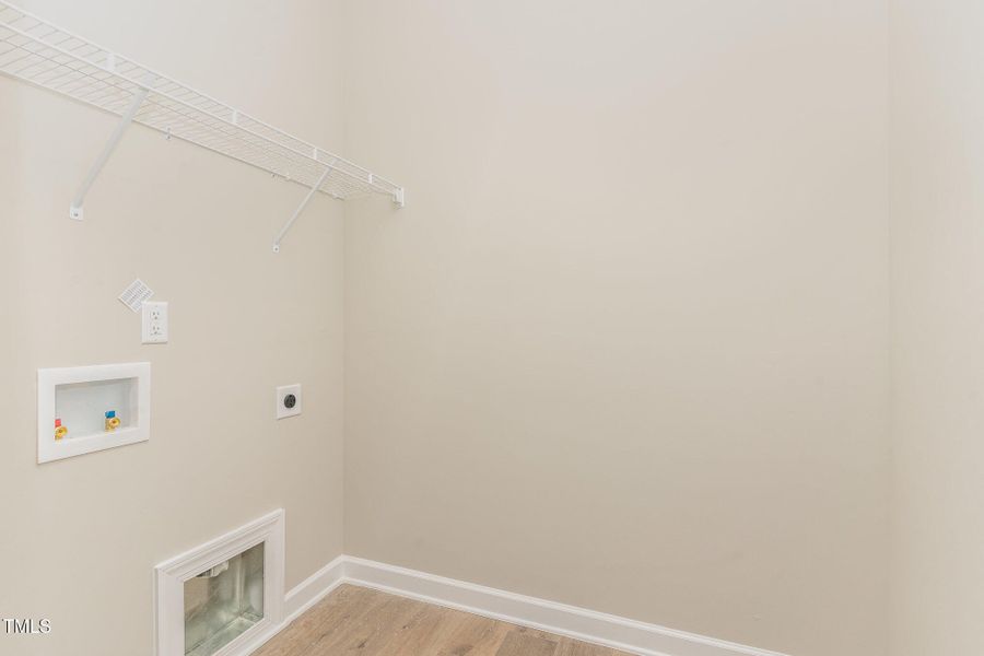 022_dsc00045-edit_432 022_dsc00045-edit_432