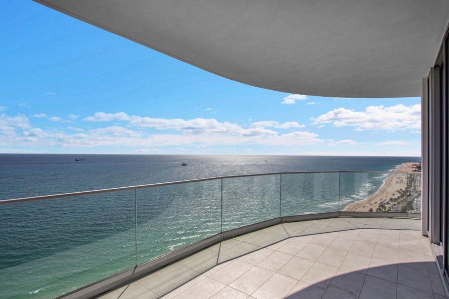 SE View from Balcony