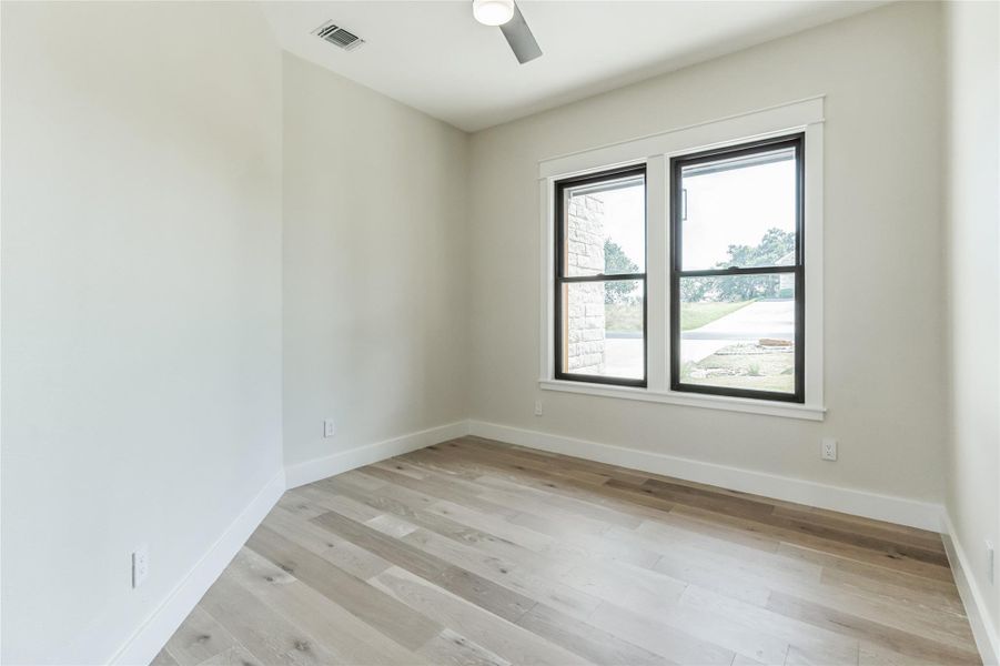 Spacious, unfurnished interior of a new home in , Horseshoe Bay (Image 17). Spacious, unfurnished interior of a new home in , Horseshoe Bay (Image 17).