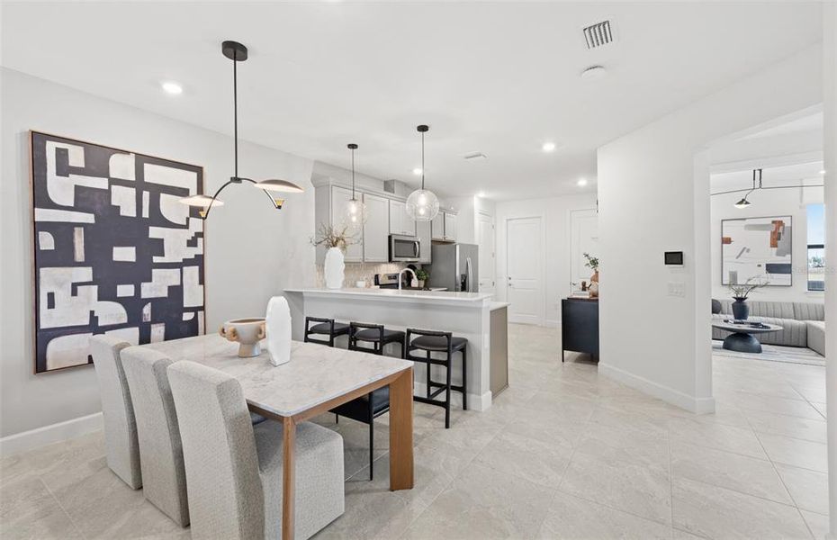 Furnished interior view inside a new home in Del Webb Catalina, Lakewood Ranch (Image 12). Furnished interior view inside a new home in Del Webb Catalina, Lakewood Ranch (Image 12).