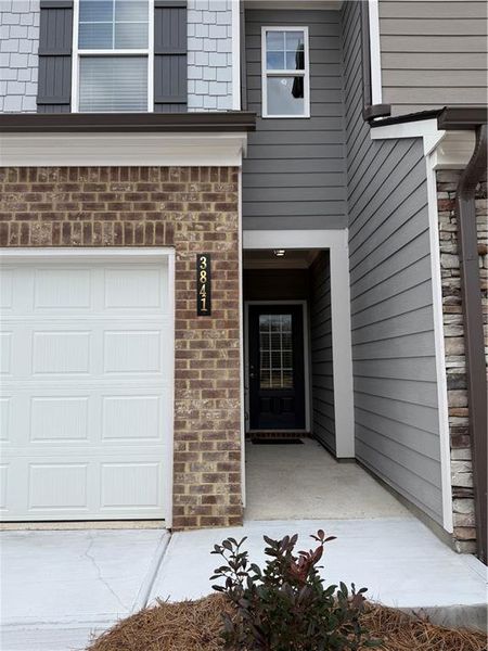 Exterior details and patio area of a home in , Gainesville (Image 3).