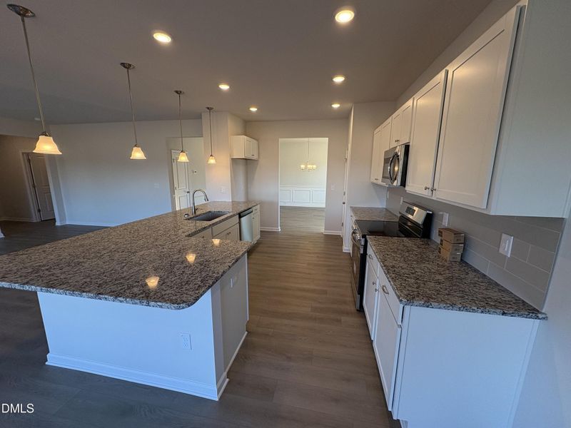 Chef's Kitchen Chef's Kitchen