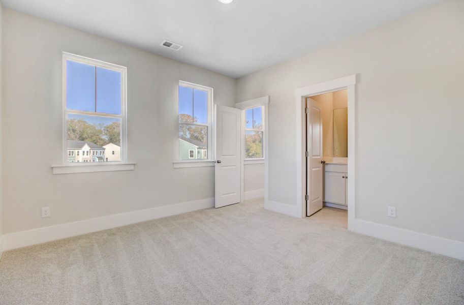 Spacious, unfurnished interior of a new home in Indigo Grove Single Family Homes, Johns Island (Image 46).
